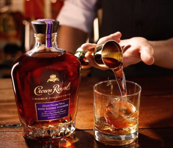 CROWN ROYAL NOBLE COLLECTION WINE BARREL BLENDED CANADIAN WHISKY