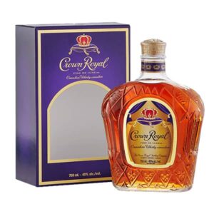 Crown Royal Deluxe Whisky: Rich and robust, with slight hints of vanilla and fruit. Delicately smooth and creamy with hints of oak and vanilla flavour.